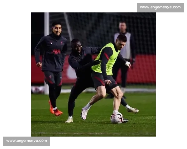 泪洒首尔！孙兴慜告别战全场致敬，父亲含泪见证传奇谢幕